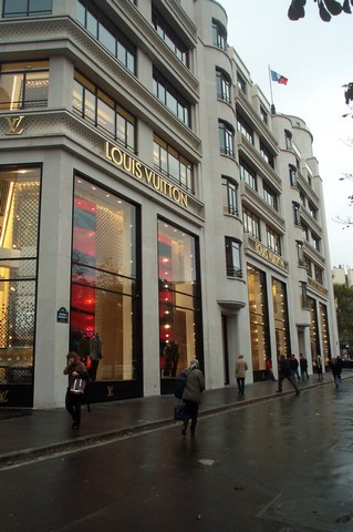 Louis Vuitton, Champs Elysées - CHANDORE
