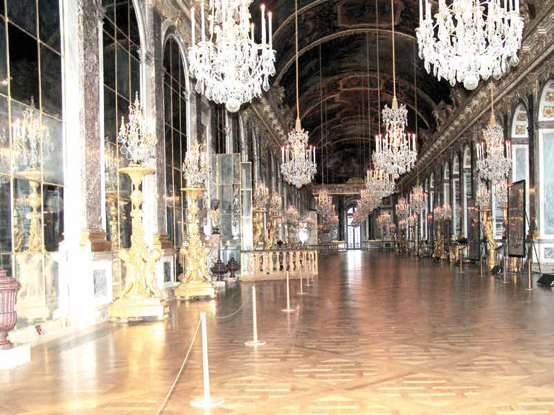 Galerie-des-Glaces-chateau-de-Versailles-Opera-Fantastisco